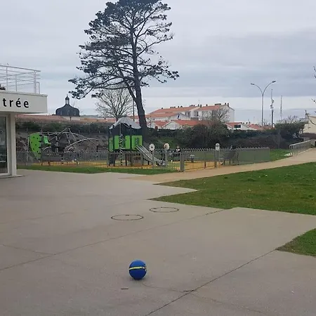 40 M2 Proche Et Marché Arago 141 Rue De La Printanière Le Musée * Les Sables-dʼOlonne