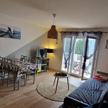 Apartment 40 M2 Proche Et Marche Arago